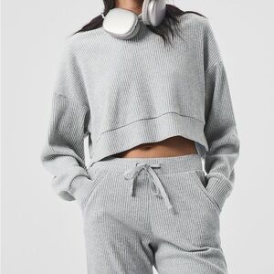 ALO yoga muse set